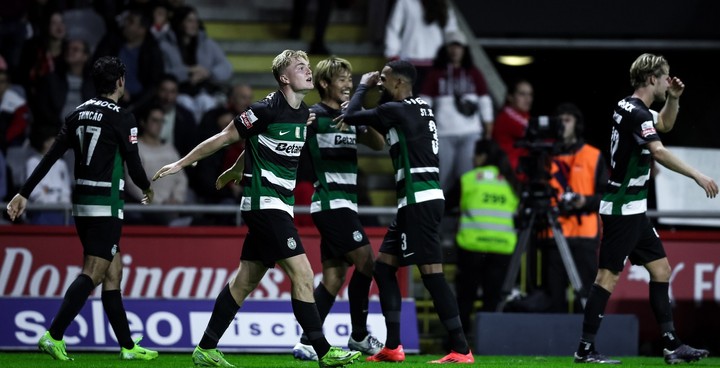 Sporting valcuje ligu a chce aj pohár